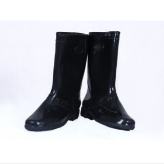 Ủng cao su cao cổ