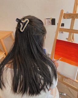 Kẹp nửa đầu đính cườm
