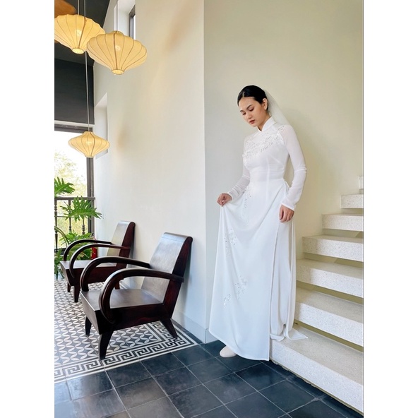 Áo dài cô dâu trắng đính kết