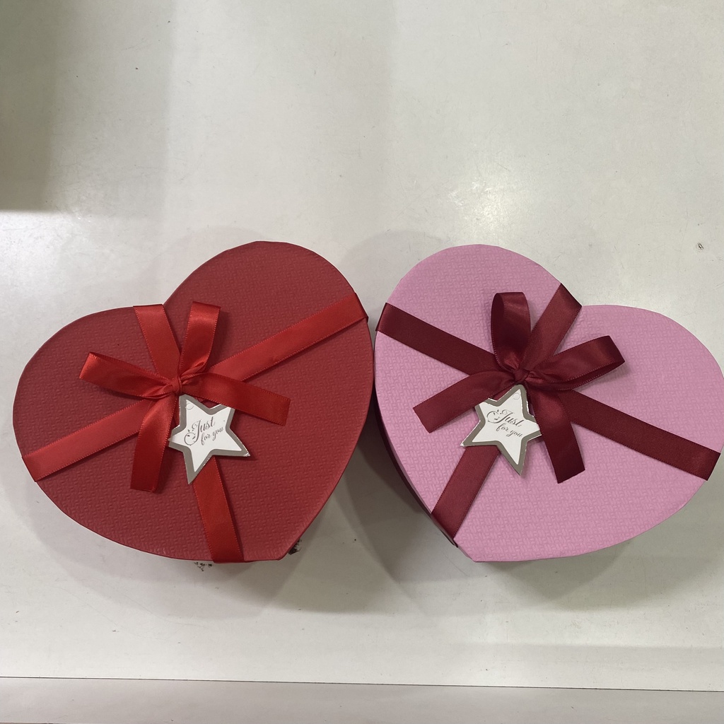 Hộp đựng quà hình trái tim cao cấp quà tặng valentine noel sinh nhật