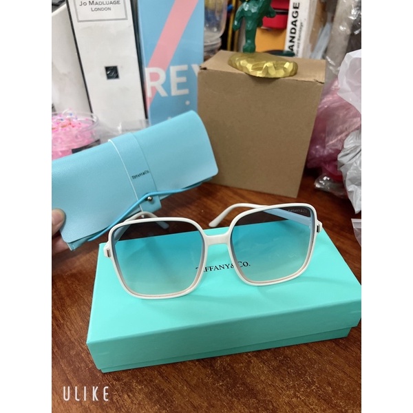 KÍNH RÂM NỮ TIFFANY &amp; CO FULL HỘP XANH BAO DA CỰC SANG
