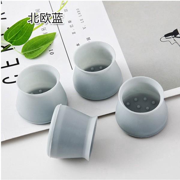 4 miếng bọc chân bàn , ghế