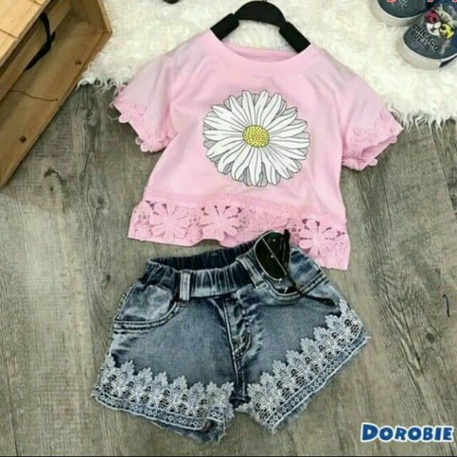 Bộ short hoa cúc