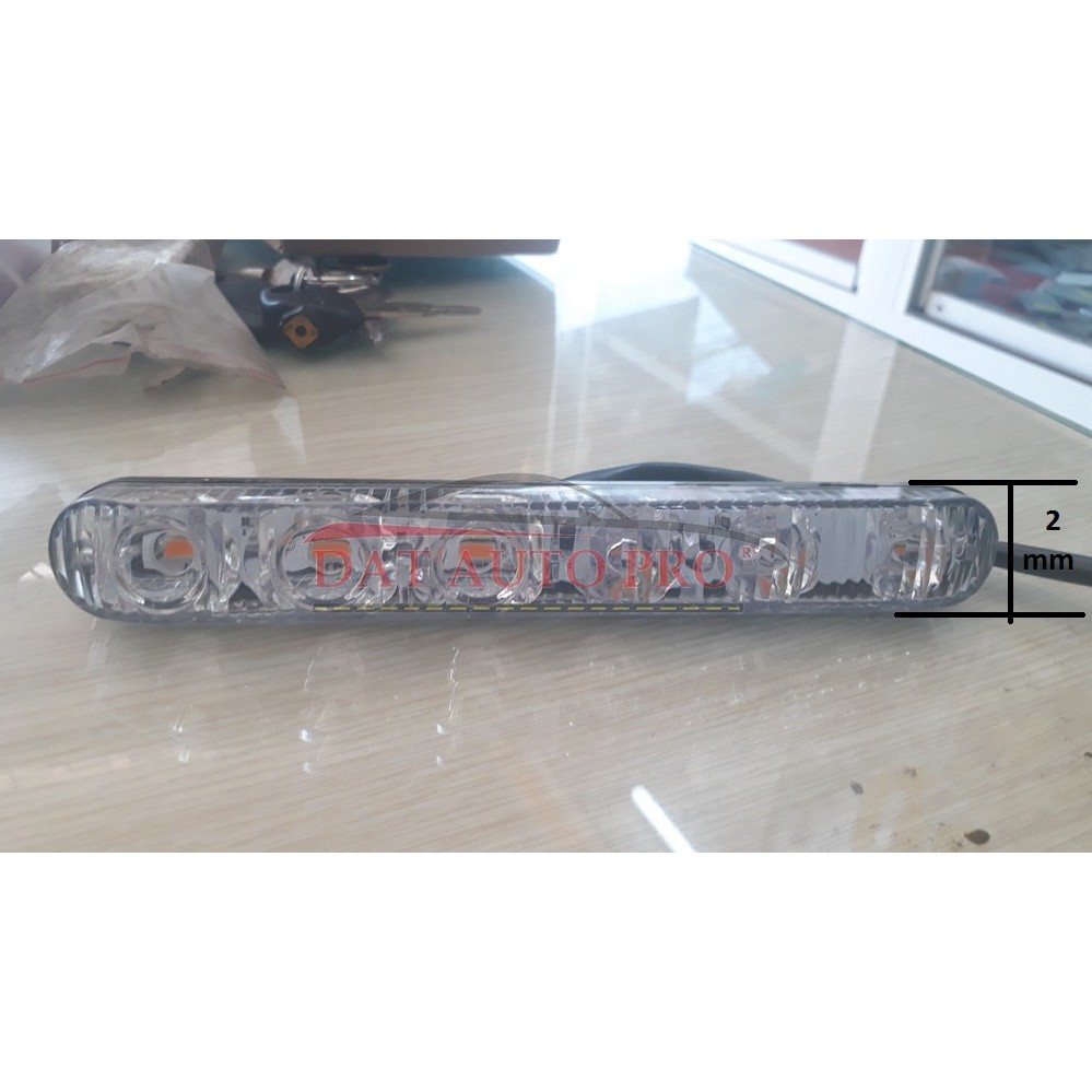 Bộ 2 Led daylight 6 LED sport có xinhan chạy đuổi nhau dùng cho oto.