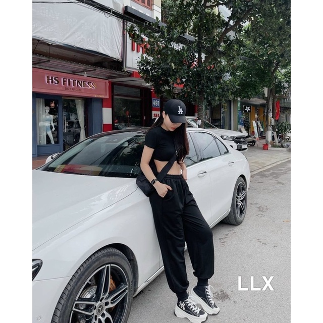 Set áo croptop mix quần bom outfit