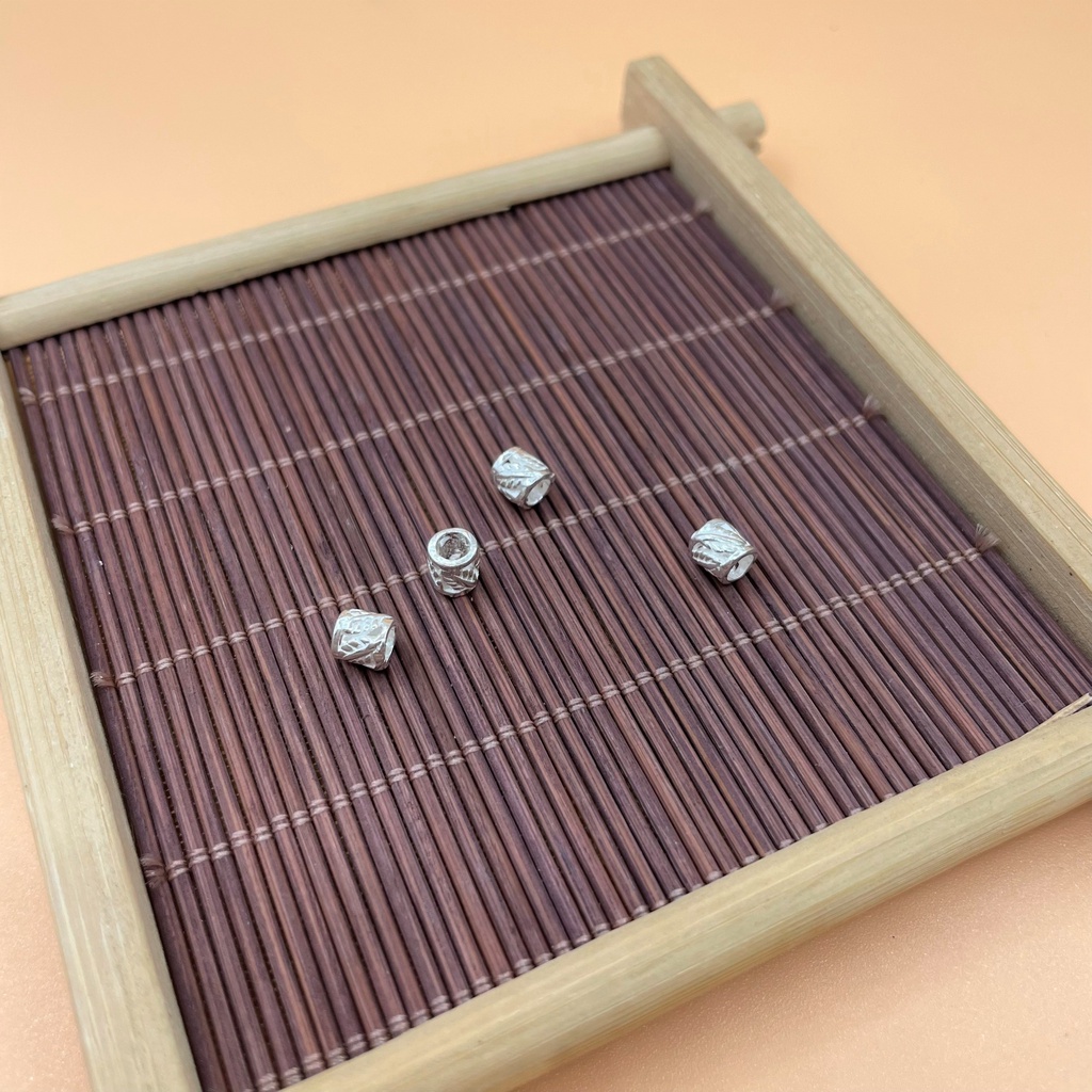 Charm bạc trụ nối có hoa văn - Charm bạc 925 - Mã CB030
