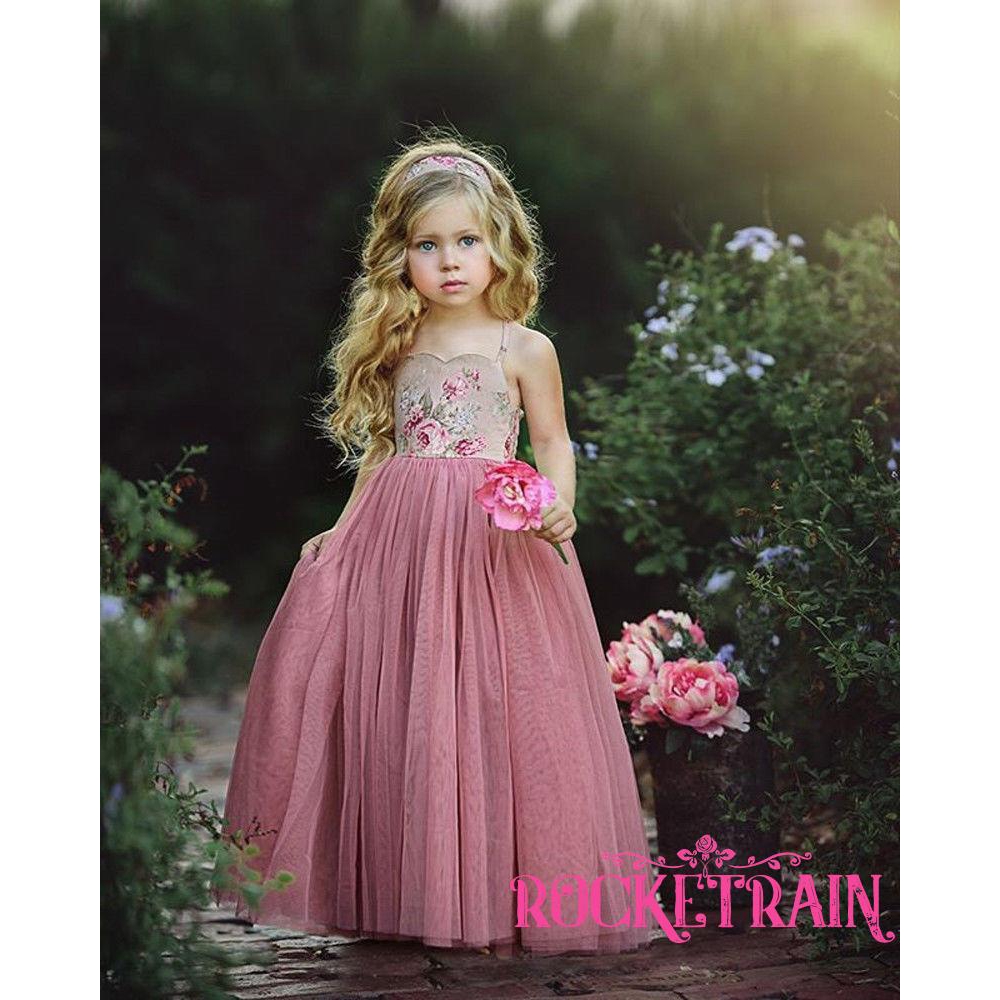 Đầm Công Chúa Xinh Xắn Cho Bé Gái