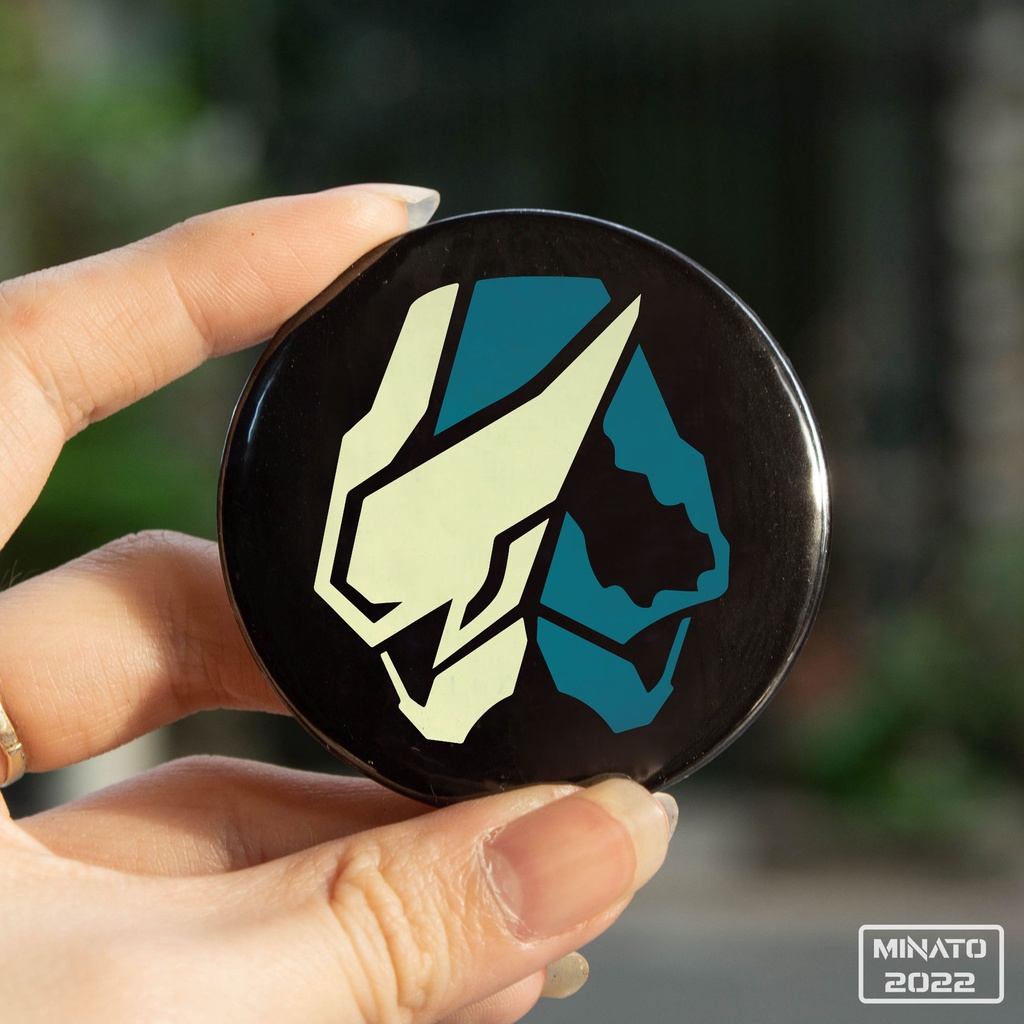 Huy Hiệu Kamen Rider Revice