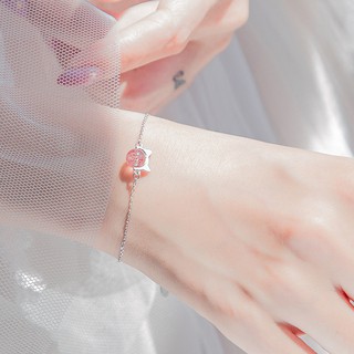 Lắc tay mèo hạt dâu tây xinh xắn