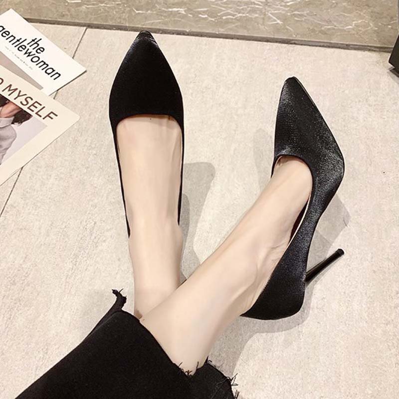 Giày Cao Gót Mũi Nhọn Chất Liệu Satin Thời Trang Công Sở Thanh Lịch Cho Nữ