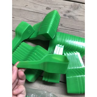 Combo 5 Thìa xúc thức ăn, cám,.. cho chim, gà