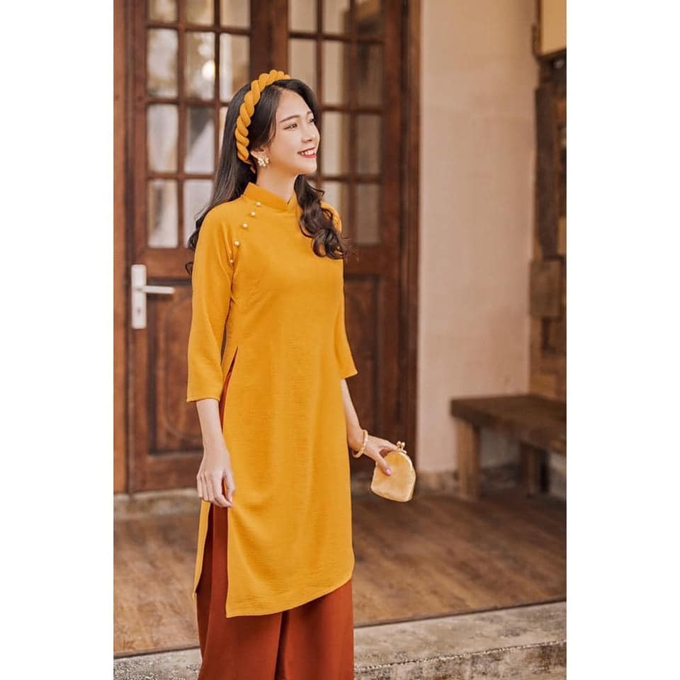 Áo Dài Cách Tân Trơn Dáng Xuông vải Đũi mặc mát thấm hút mồ hôi tốt.