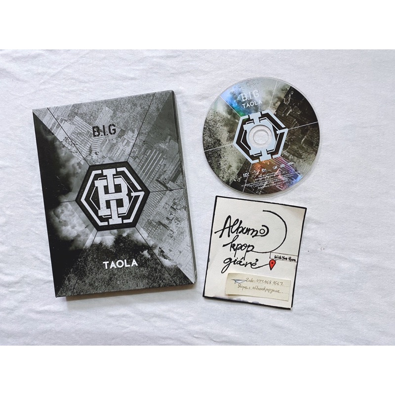 Album tặng kpop jpop albumđã khui seal, bao gồm Cd và photobook như hình.