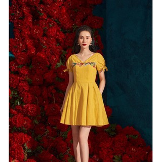 OLV - Đầm thêu Lemon V Neck Embro
