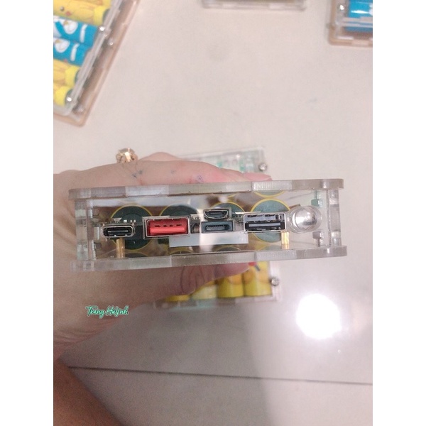 Box sạc pin  dự phòng Qc3.0 hình siêu đáng yêu