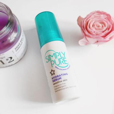 Lotion dưỡng ẩm cho da mụn nhạy cảm Simply Pure Hydrating Serum