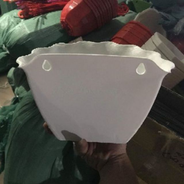 Chậu nhựa ốp tường vành hoa bèo 24cm kèm lưới lót_Chậu ốp tim nhiều màu