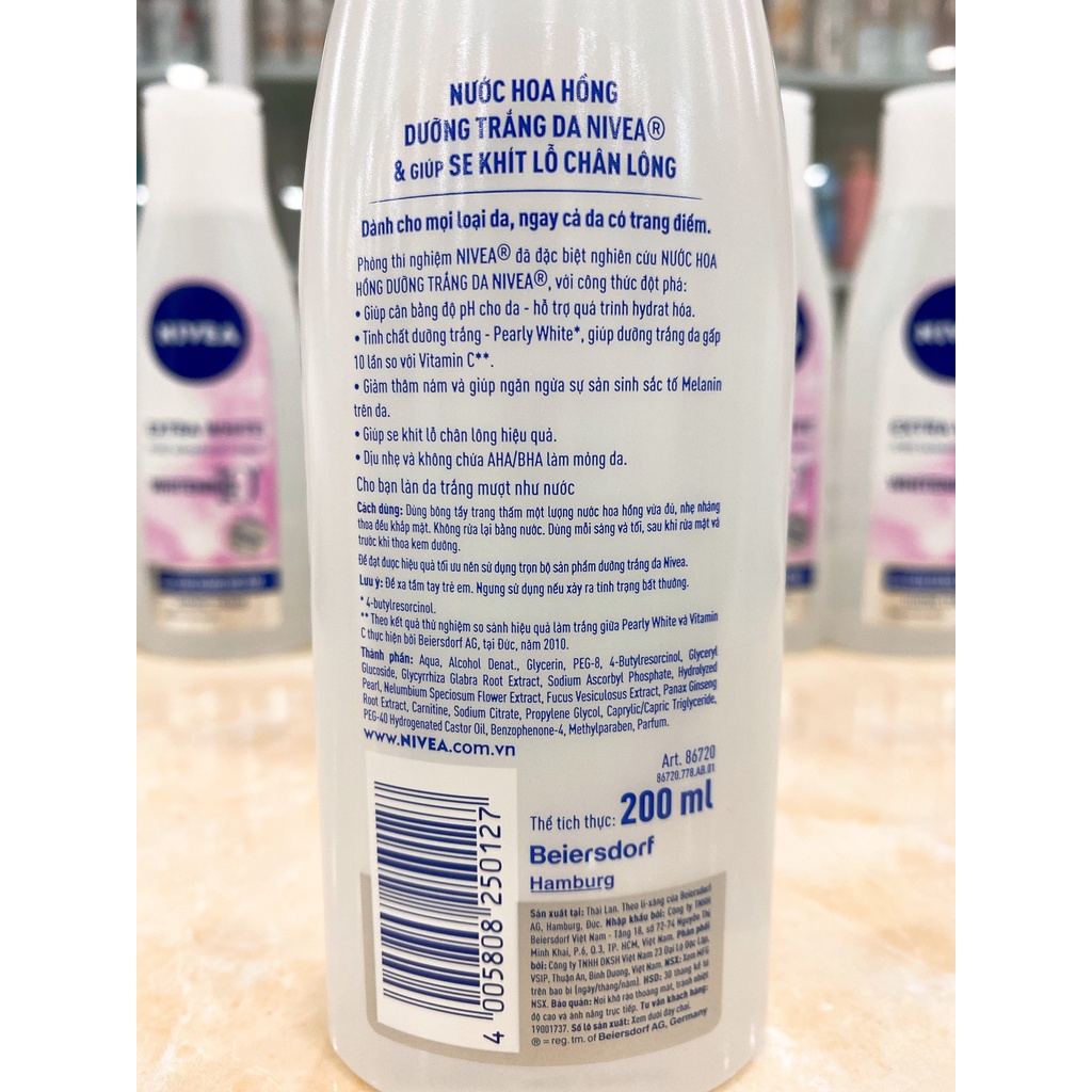 Nước Hoa Hồng Nivea Dưỡng Trắng Se Khít Lỗ Chân Lông 200ml