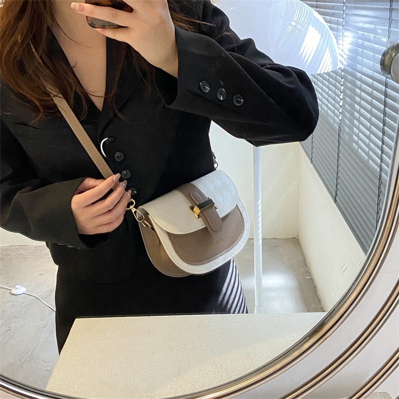 Túi Đeo Chéo Dáng Vuông Nhỏ Thiết Kế Mới Thời Trang Cho Nữ