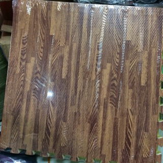 Thảm xốp vân gỗ đậm mới loại 1 kt 60x60 cốp 6 tấm