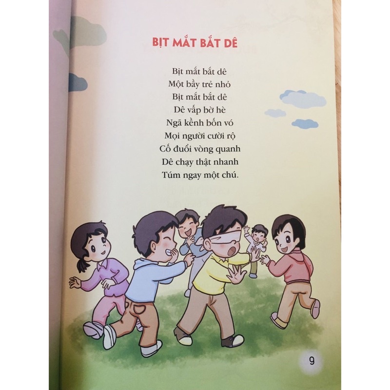 Sách - Tuyển Tập Đồng Dao Cho Bé - Giúp Bé Phát Triển Ngôn Ngữ và Nhận Thức Từ 0 - 6 Tuổi (1 cuốn)