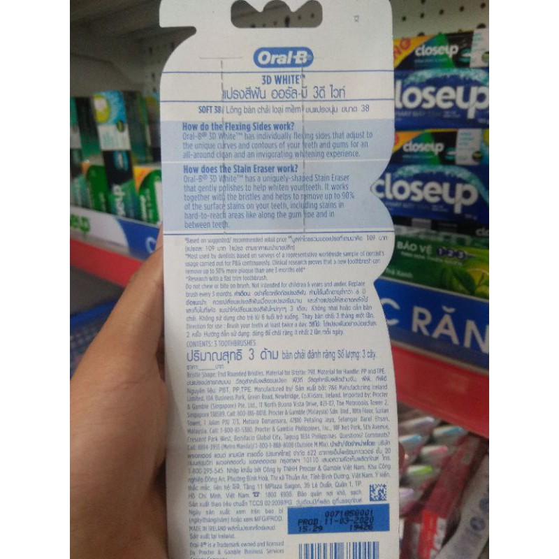 Bộ 3 bàn chải đánh răng Oral-B 3D white