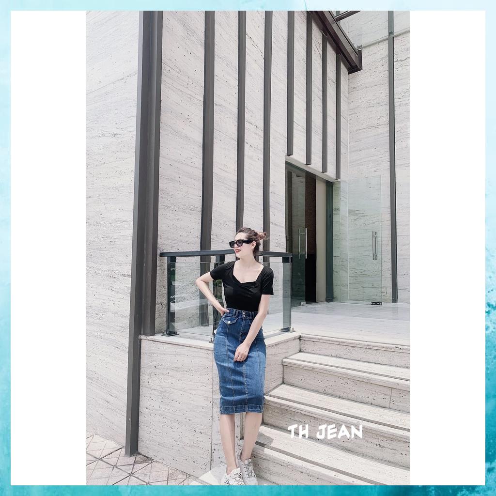 [TH Jeans] Váy bò trơn dáng dài qua gối, váy jeans lưng cao túi chéo phối gân, 2 khuy. Mã V0140