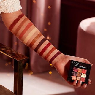 Bảng mắt Huda Warm Brown Obsessions Palette