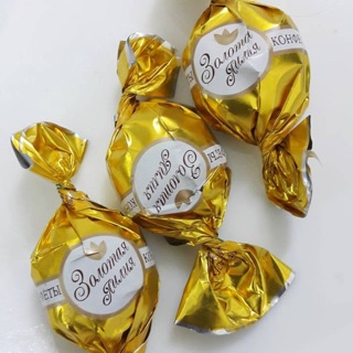 Kẹo Socola bông huệ vàng 1 kg - Nga
