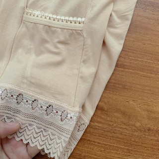 YE QUẦN MẶC TRONG VÁY CÓ TÚI