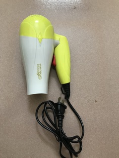Thanh lý máy sấy tóc mini 800w gấp gọn được