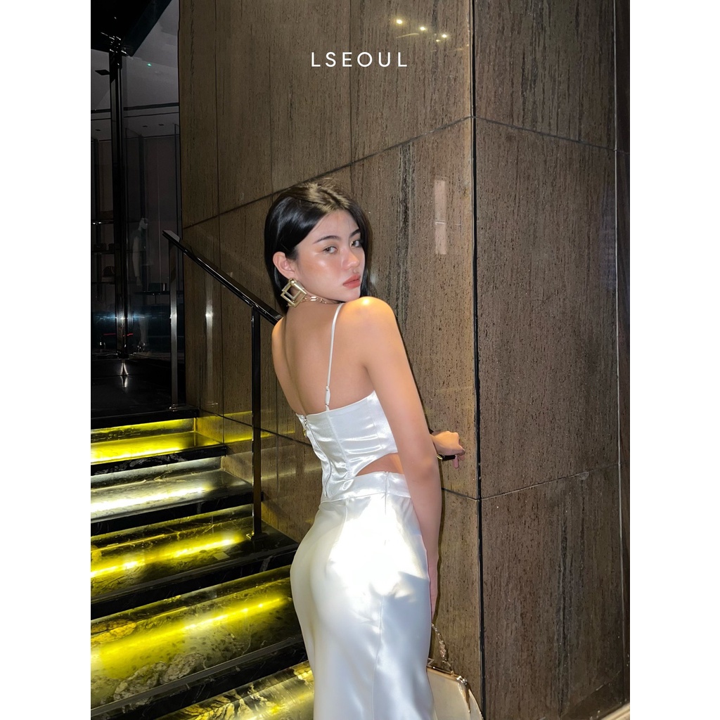 Áo Croptop 2 Dây Cúp Ngực Cut Eo LSEOUL A2570 Chất Lụa Sang Trọng Quyến Rũ Gợi Cảm Phù Hợp Đi Tiệc