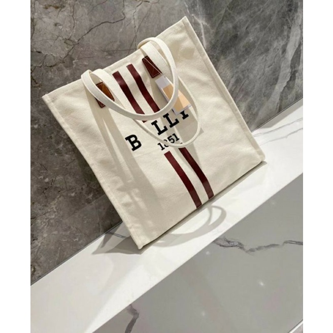 Túi vải Bally tote đeo vai