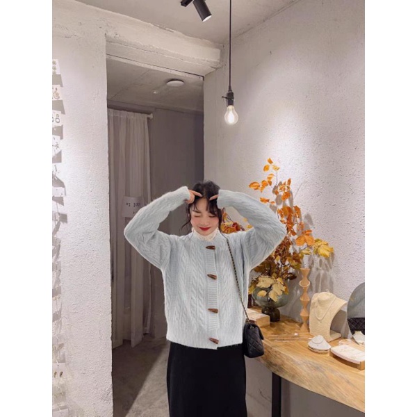 Áo len cardigan cài khuy gỗ - áo len vặn dày dặn