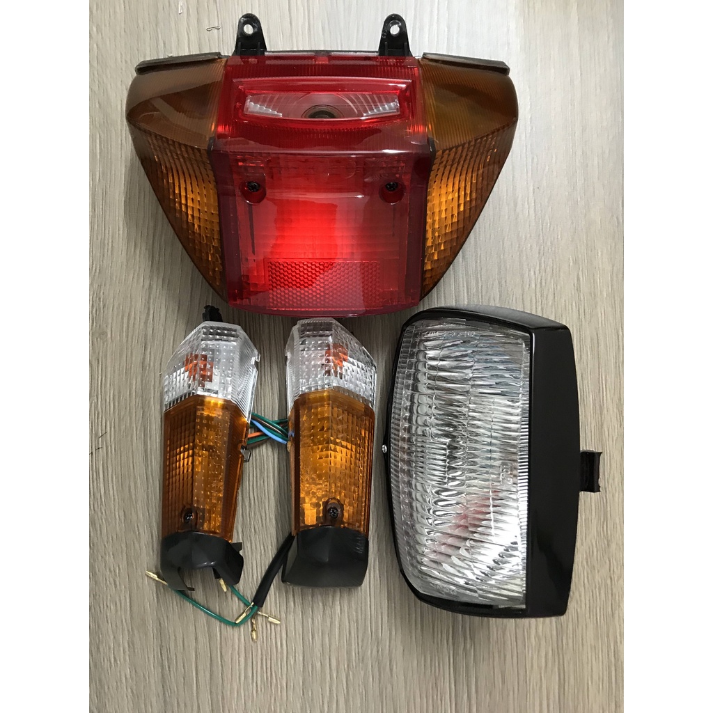 Pha đèn Dream thái củ hậu củ xinhan 3 món đủ đuôi bóng vành đèn sắt bộ pha đèn củ hậu củ xi nhan honda dream cao cấp