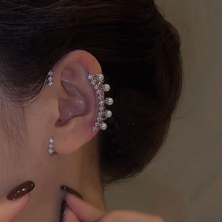 Bông Tai Một Mảnh Đính Ngọc Trai Lấp Lánh Thời Trang Hàn Quốc Dành Cho Nữ