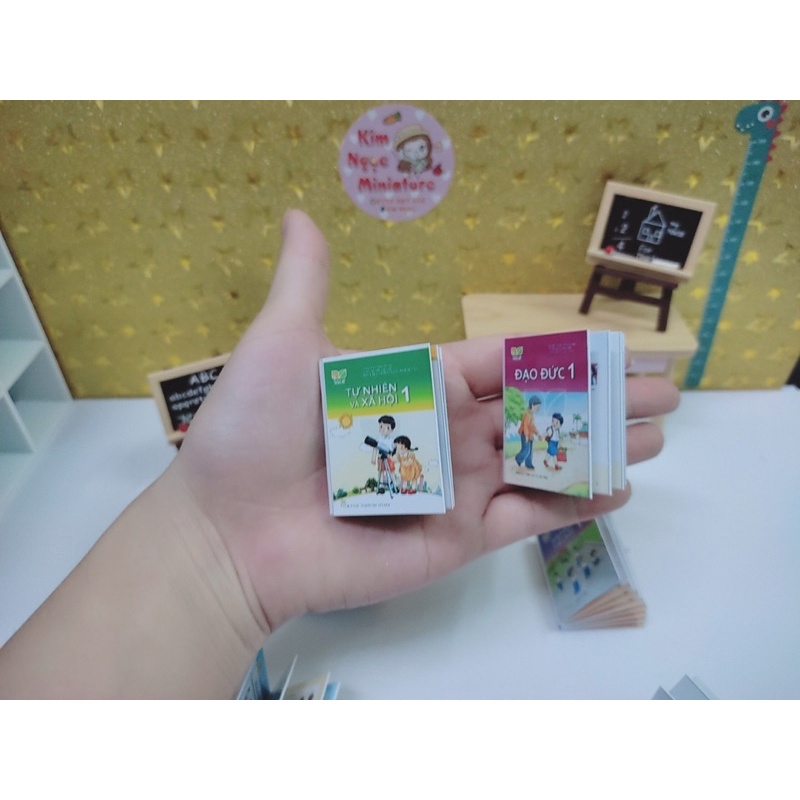 Mô hình truyện mini trang trí nhà mô hình, búp bê 1:12 1:6 lớp 1