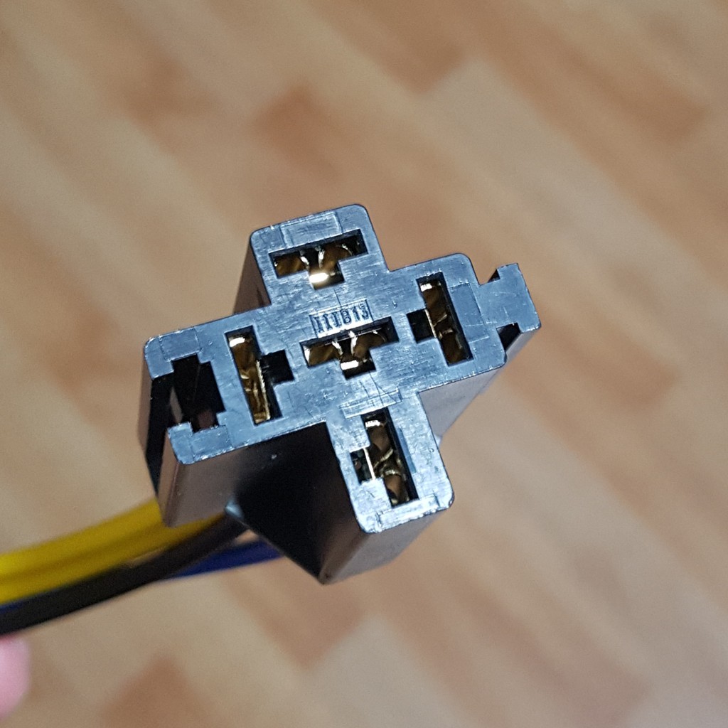Loại 1 Rơle Relay role đóng cắt trung gian 5 chân 12V-40A chính hãng ADIU hàng tốt chất lượng cao hàng đầu