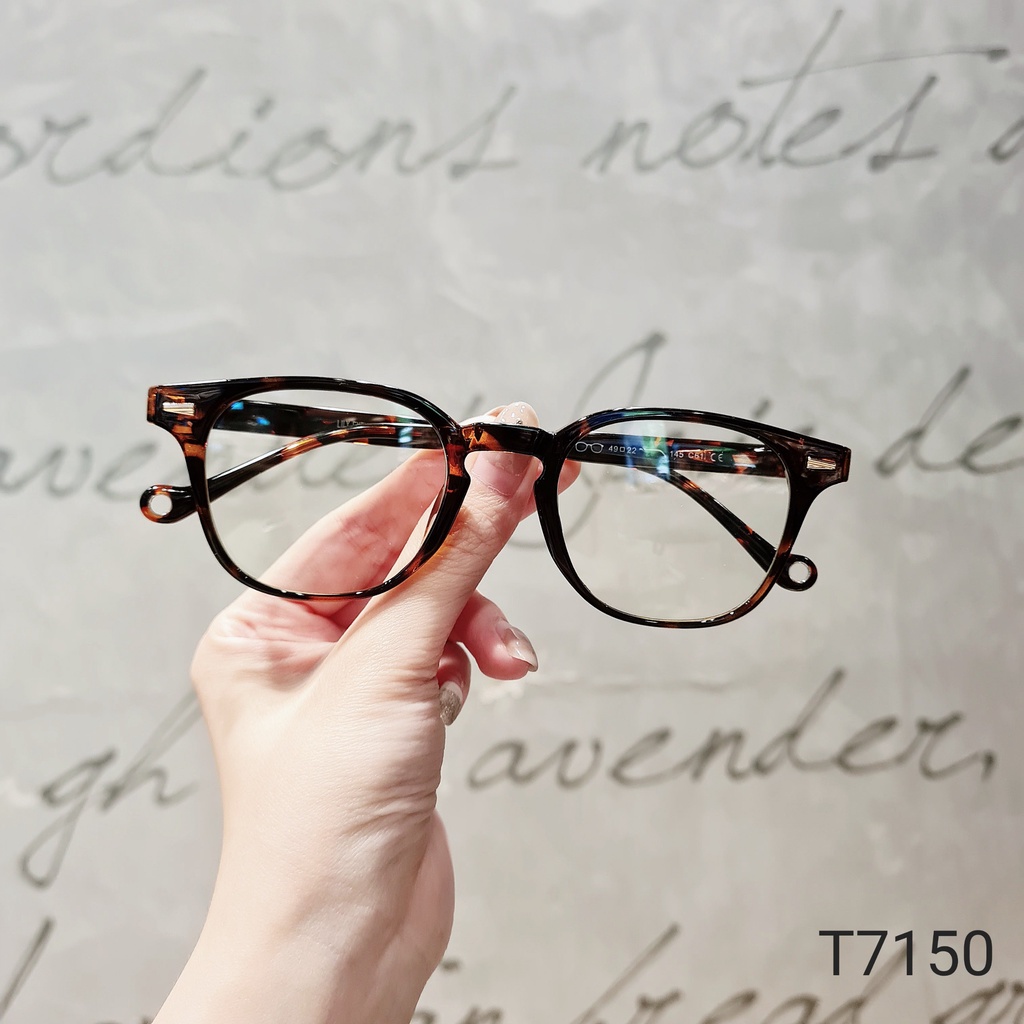 Gọng kính vuông nam nữ LILYEYEWEAR chất liệu nhựa dày dặn thiết kế màu sắc thời trang 7150