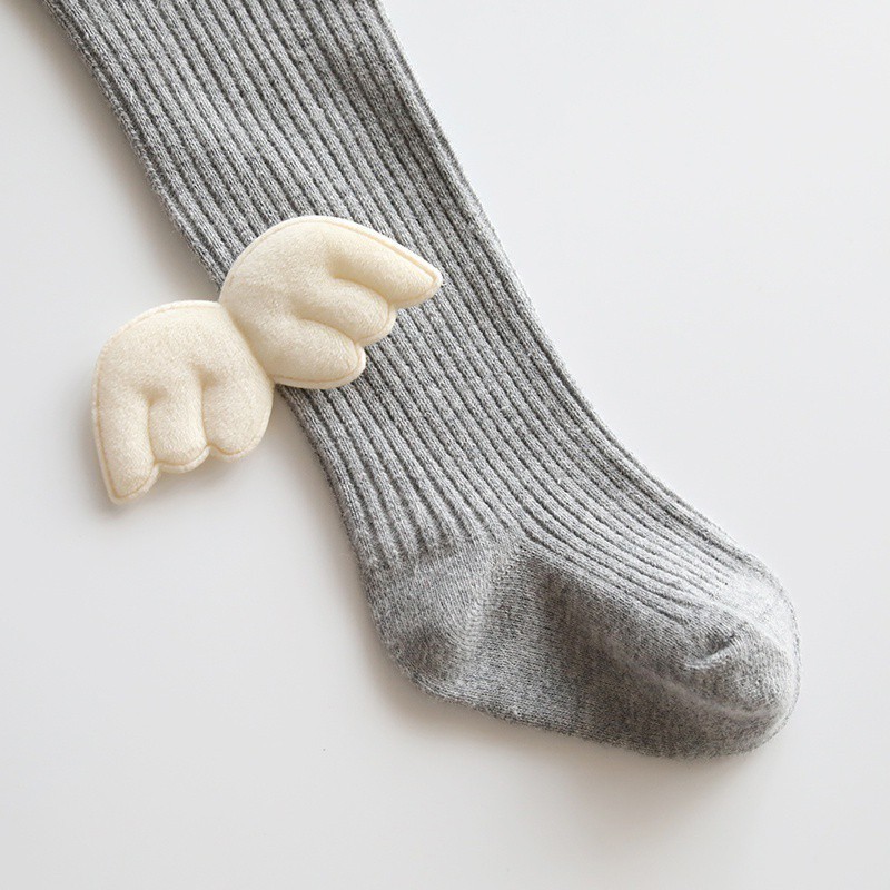 Quần tất chất liệu cotton đính cánh thiên thần đáng yêu cho bé gái