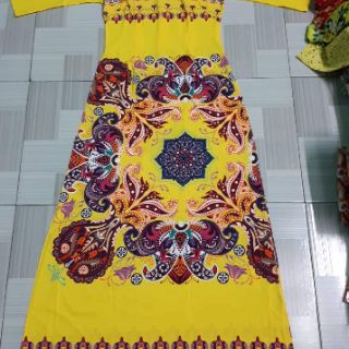 Áo dài cô ba vàng