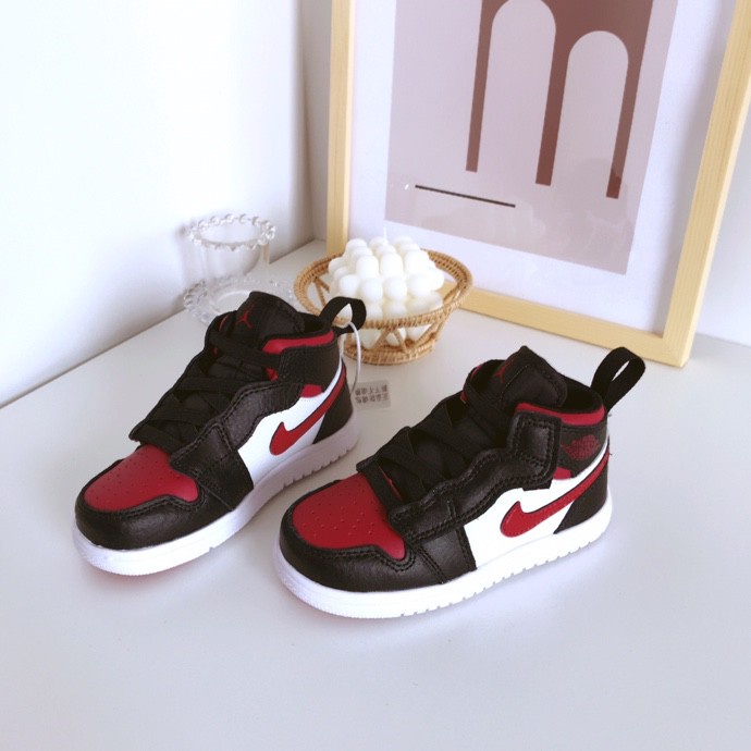 211 * Hàng Có Sẵn * Giày Thể Thao Chạy Bộ nike air Joan 1 Cổ Cao Dễ Phối Đồ Cho Bé Trai Và Bé Gái