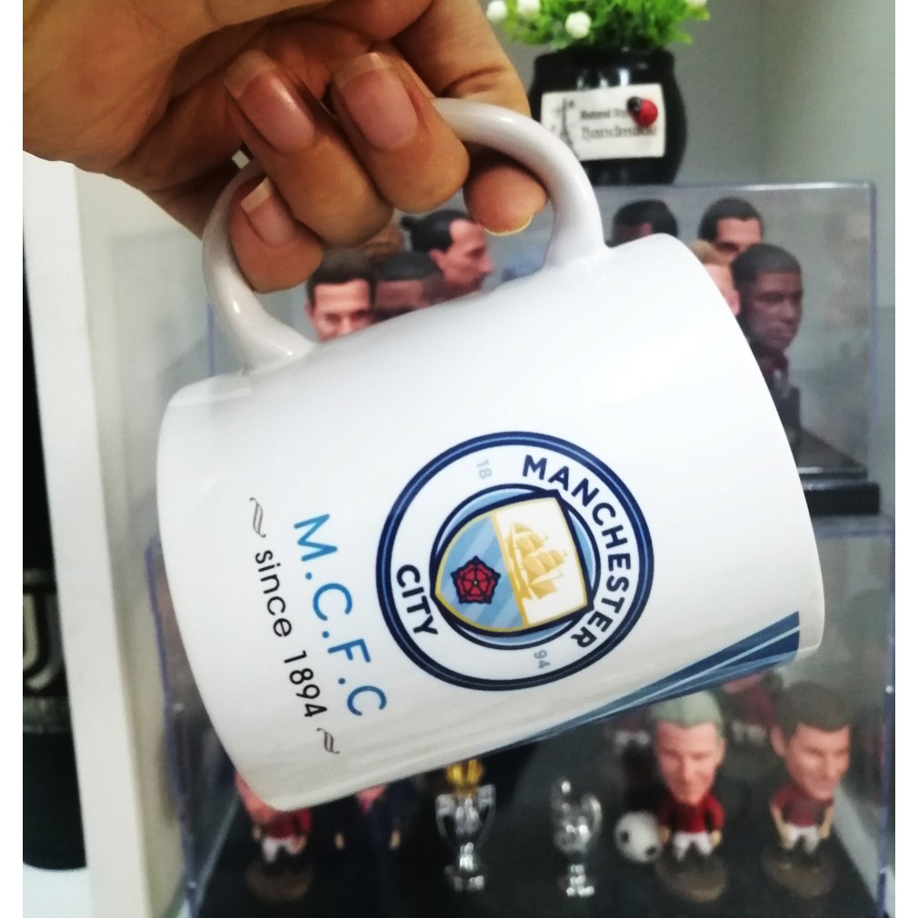 Ly sứ CLB bóng đá Man City
