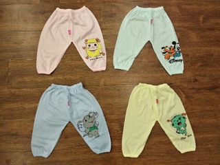 Quần chục carter cho bé sz 1