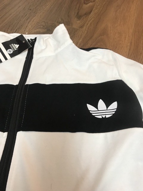 Còn trắng !! Xả 100ki | BigBuy360 - bigbuy360.vn