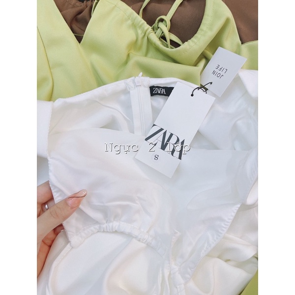 Váy midi cổ yếm tay bồng dáng dài xoè