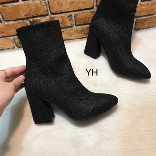 Bốt nhũ hót hit nha e