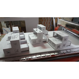Kệ làm móng để chân Nail hình chó Misa