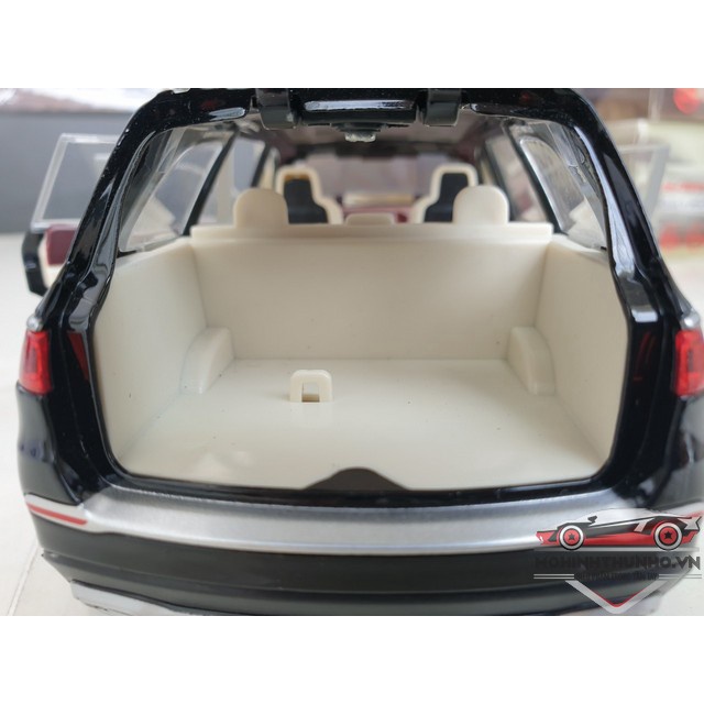 Xe mô hình Mercedes GLS 600, tỉ lệ 1:24