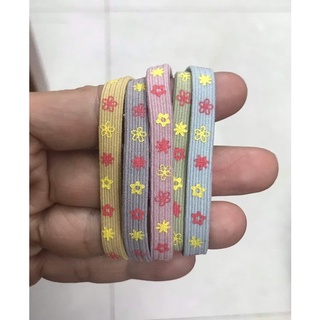 1 xâu thun cột tóc.